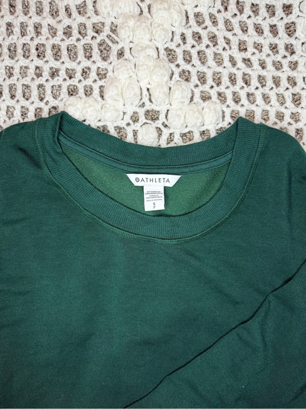 Athleta Deep Green Crew Sweatshirt - Picture 2 of 4